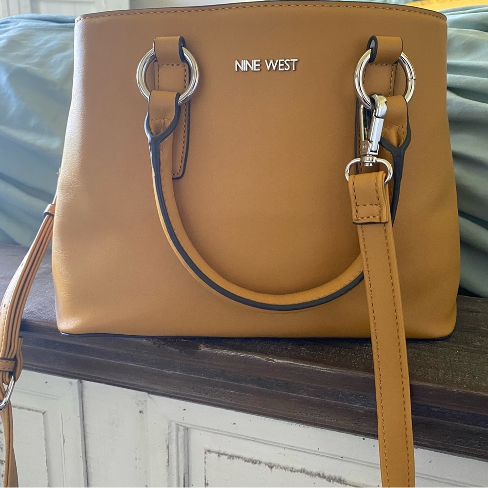 Nine West purse